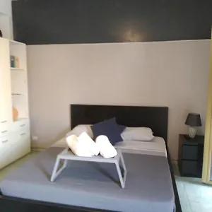 Studio Garden Center Special Place For Digital Nomad More Less Pay Contact Us 0 0 3 9 3 4 9 1 0 2 6 1 6 1 Taormina